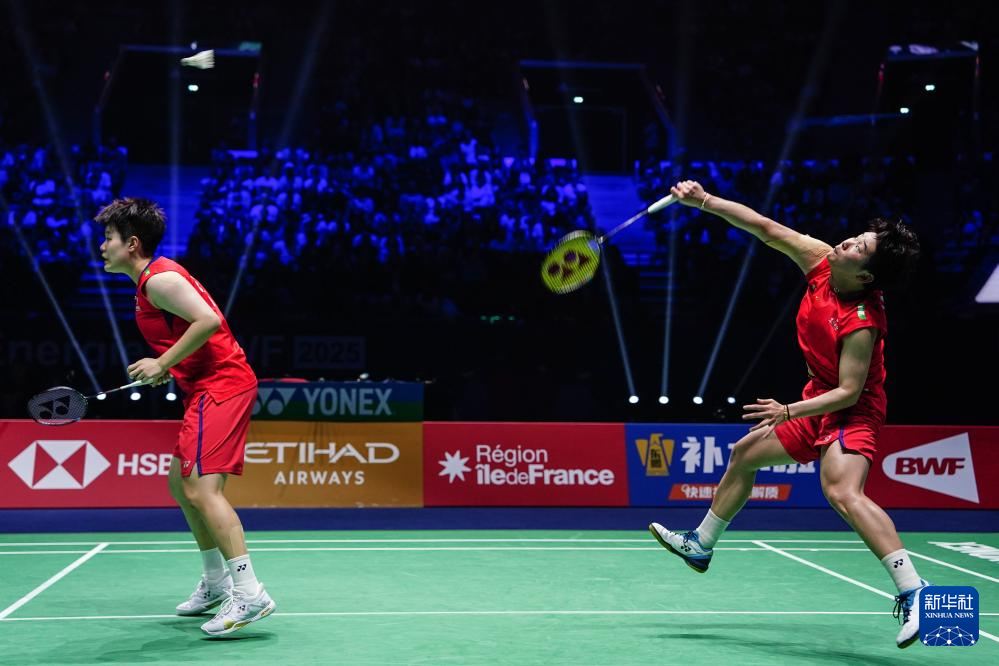 整个赛季以 整个赛季以